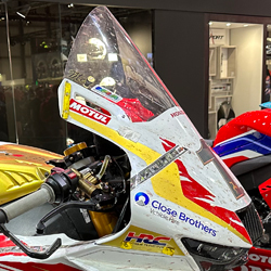 MRA Honda CBR1000RR-R Fireblade inc.SP model 2020> onwards - Taller BSB TT Racing Motorcycle Screen as used by John McGuinness (Clear) 